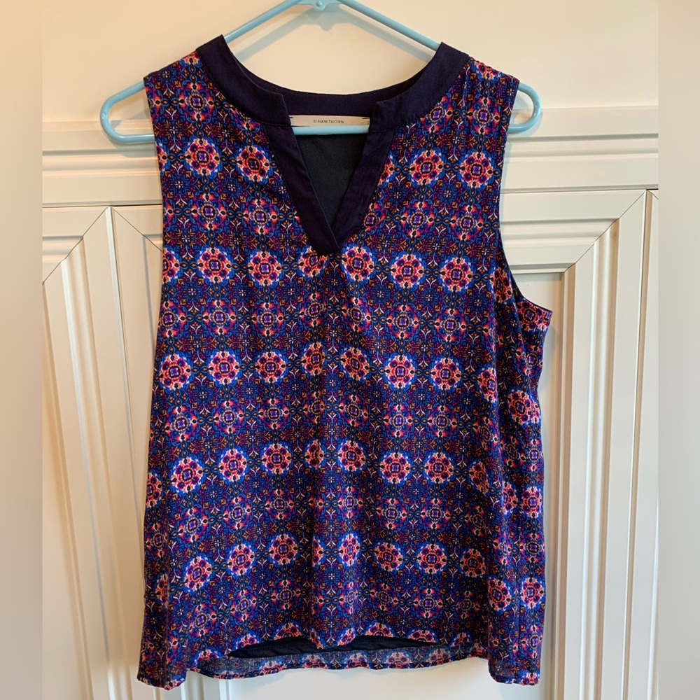41 Hawthorn women’s top - Picture 1 of 5